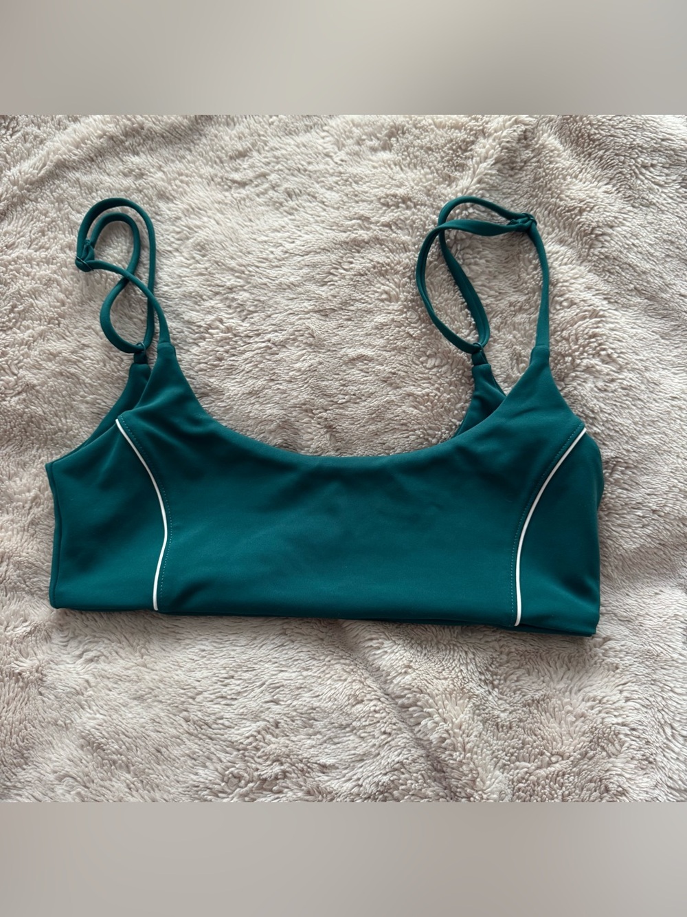 Yllw tammy sports bra green size medium 
like new  yellow the label